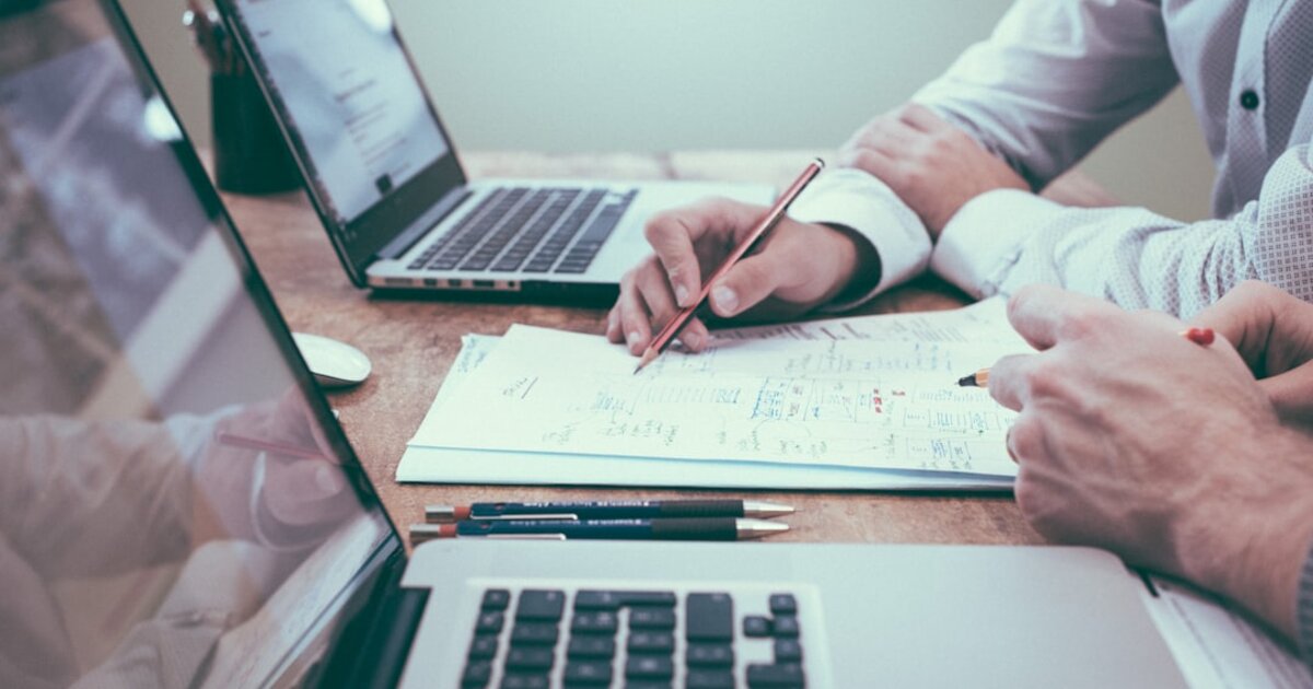 remote work desk setup 2025 optimized